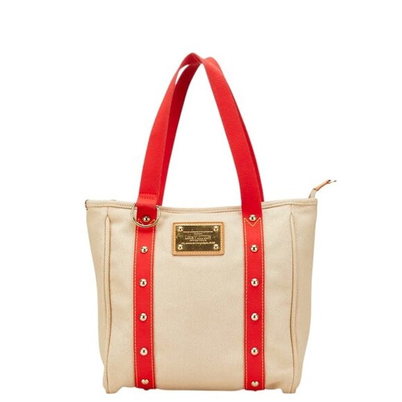 LOUIS VUITTON Beige Leather Shoulder Bag - Picture 1 of 13
